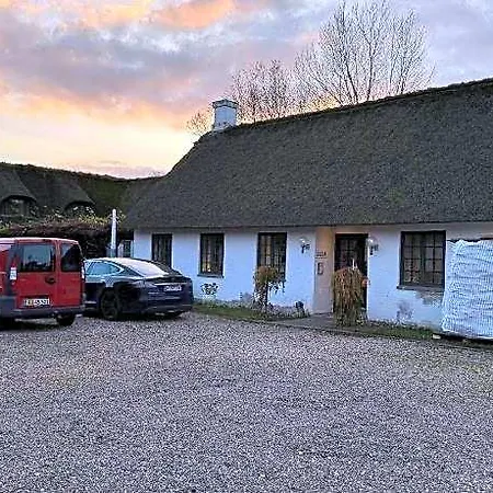 Ξενοδοχείο Fanobad Lavish Near